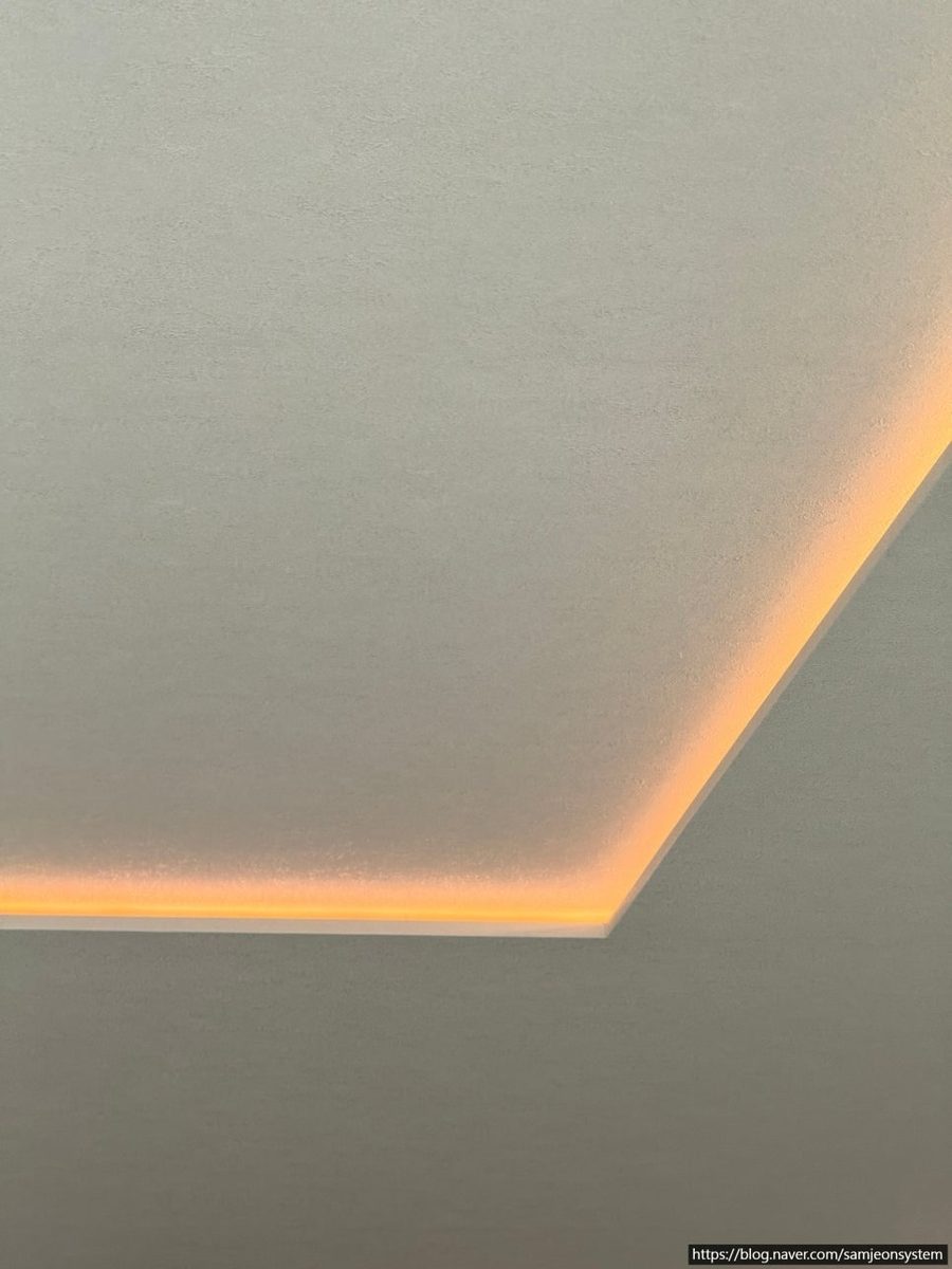 용산 한강대우 이촌동 — 복도